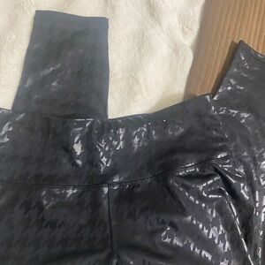 1X houndstooth new  Black 7/8 Ankle Leggings